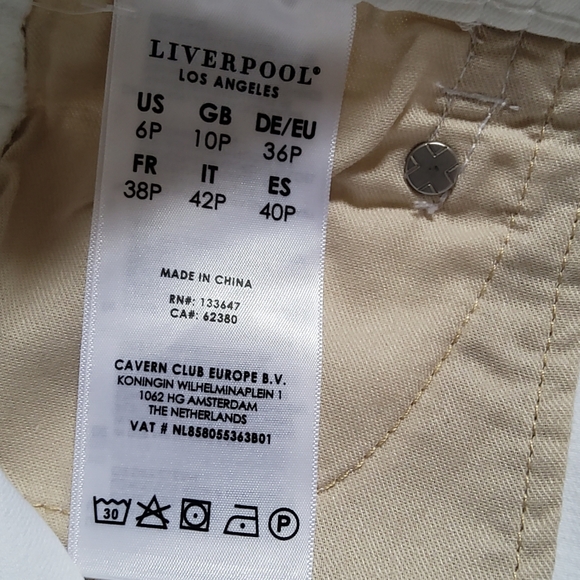 Liverpool GIA Glider The Crop Pull-On Jeans in Optic White Size Petite 6/28 New - Picture 9 of 12